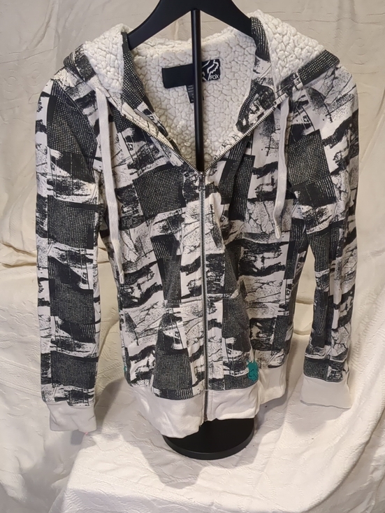 Fox Jackets & Blazers - Fox Black & White Patterned Sherpa-Lined Zip Hoodie